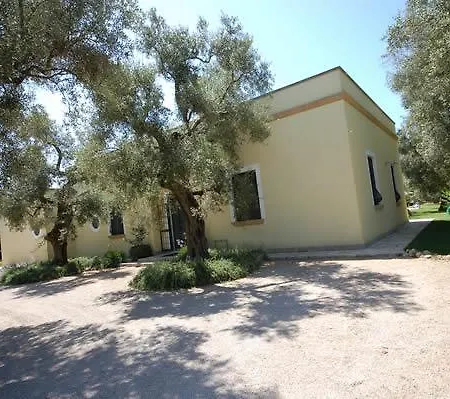 Apartment Coratina *